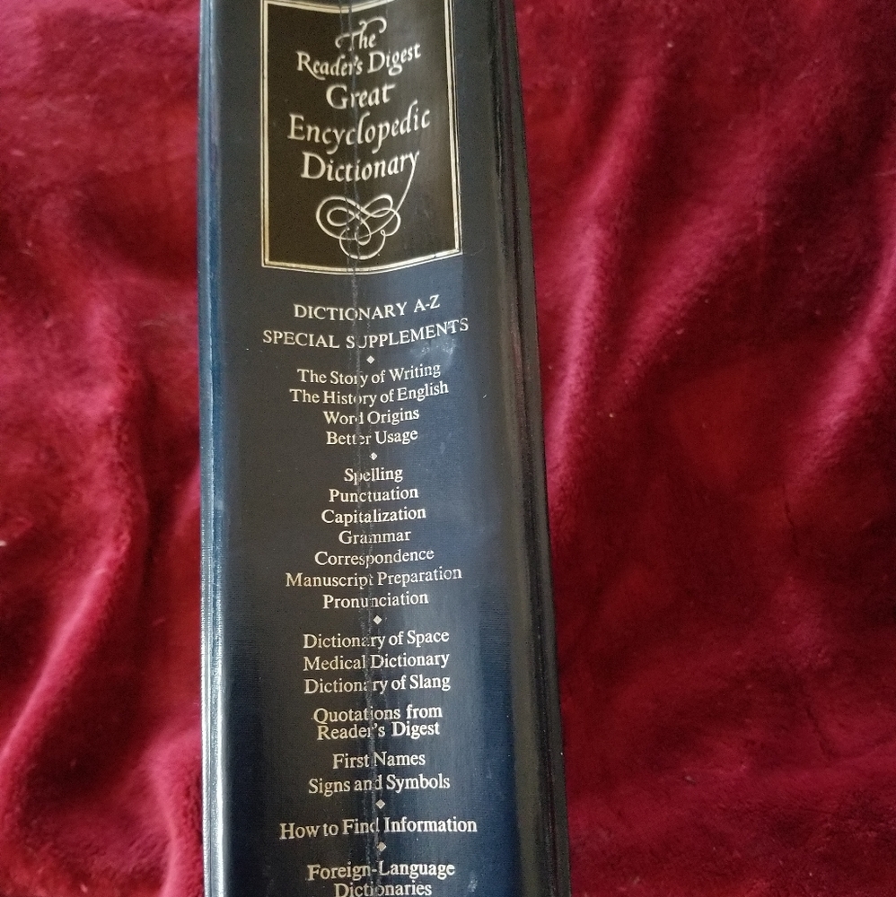 VINTAGE The Readers Digest Great Encyclopedia Dict